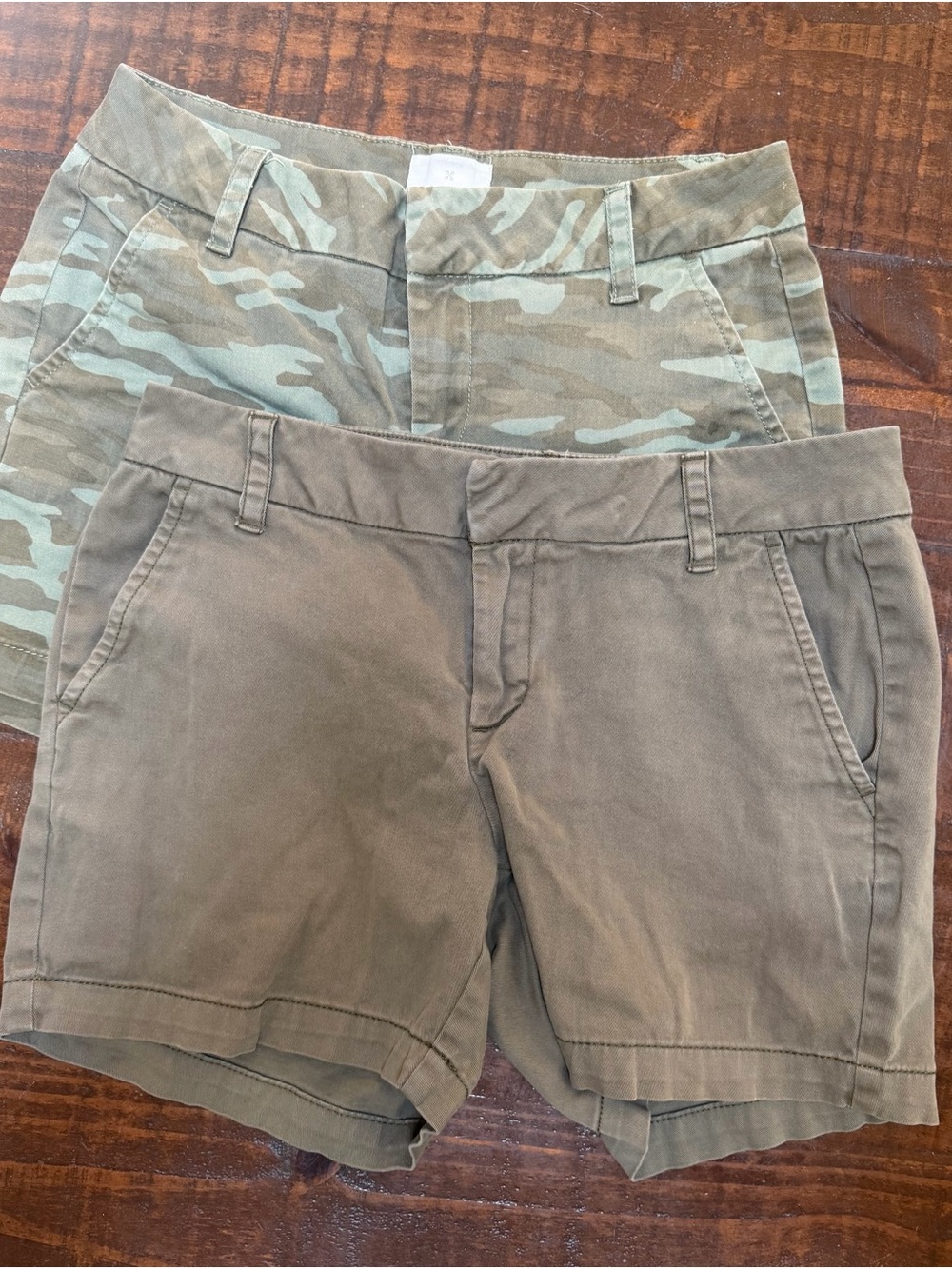 CASLON Women’s Size 4 Casual Olive Green Shorts - Classic Chino Style 2 pack